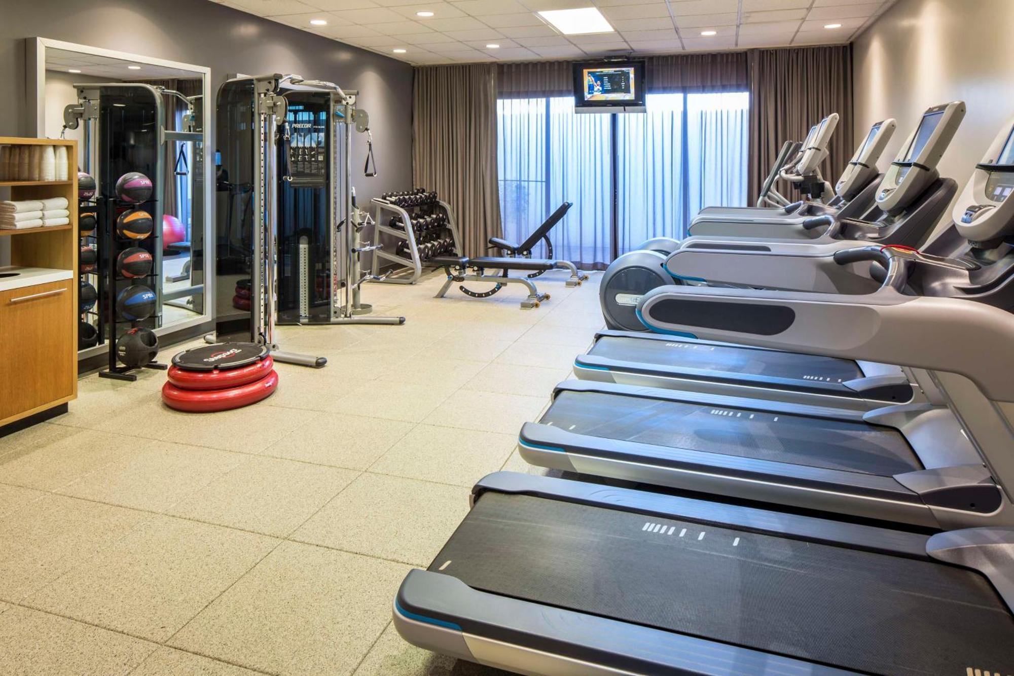 Doubletree By Hilton Newark-Fremont Hotell Eksteriør bilde