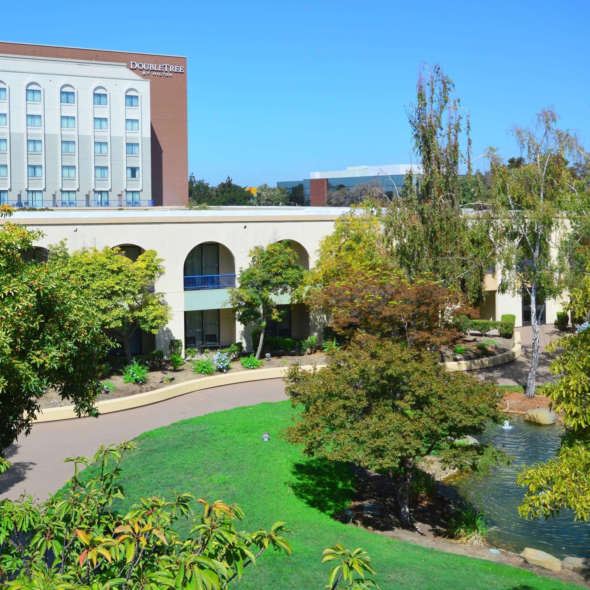 Doubletree By Hilton Newark-Fremont Hotell Eksteriør bilde